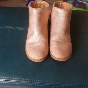 Rose gold cat & Jack ankle boots girls 11